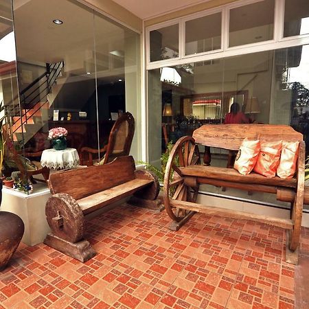Harbour Gardens Tourist Inn Tagbilaran Extérieur photo