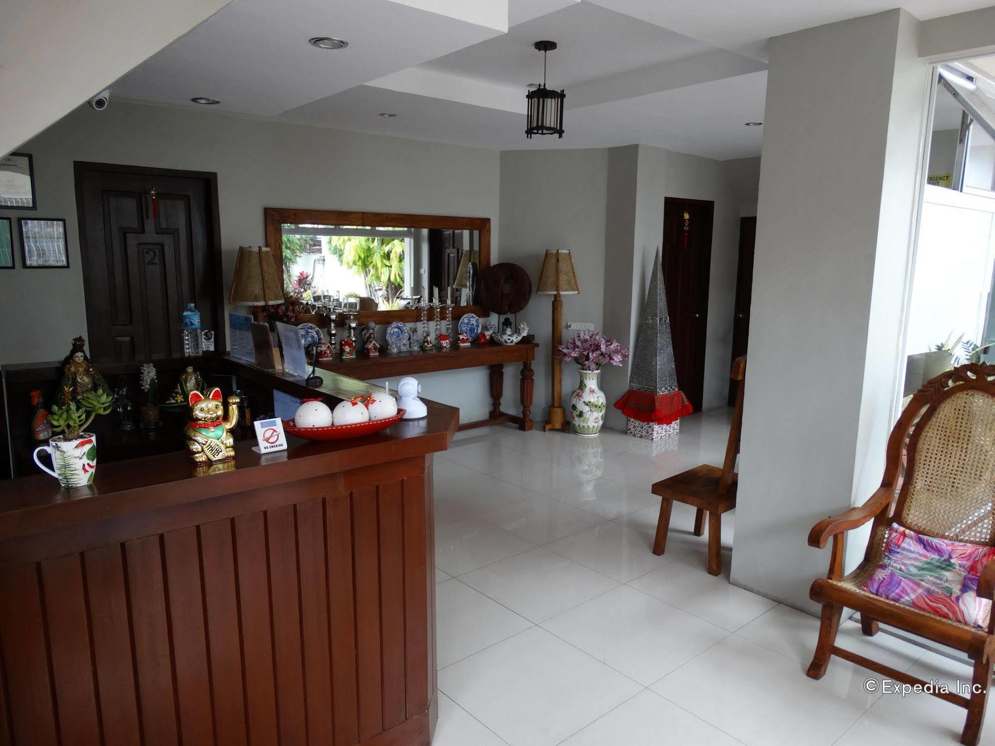 Harbour Gardens Tourist Inn Tagbilaran Extérieur photo