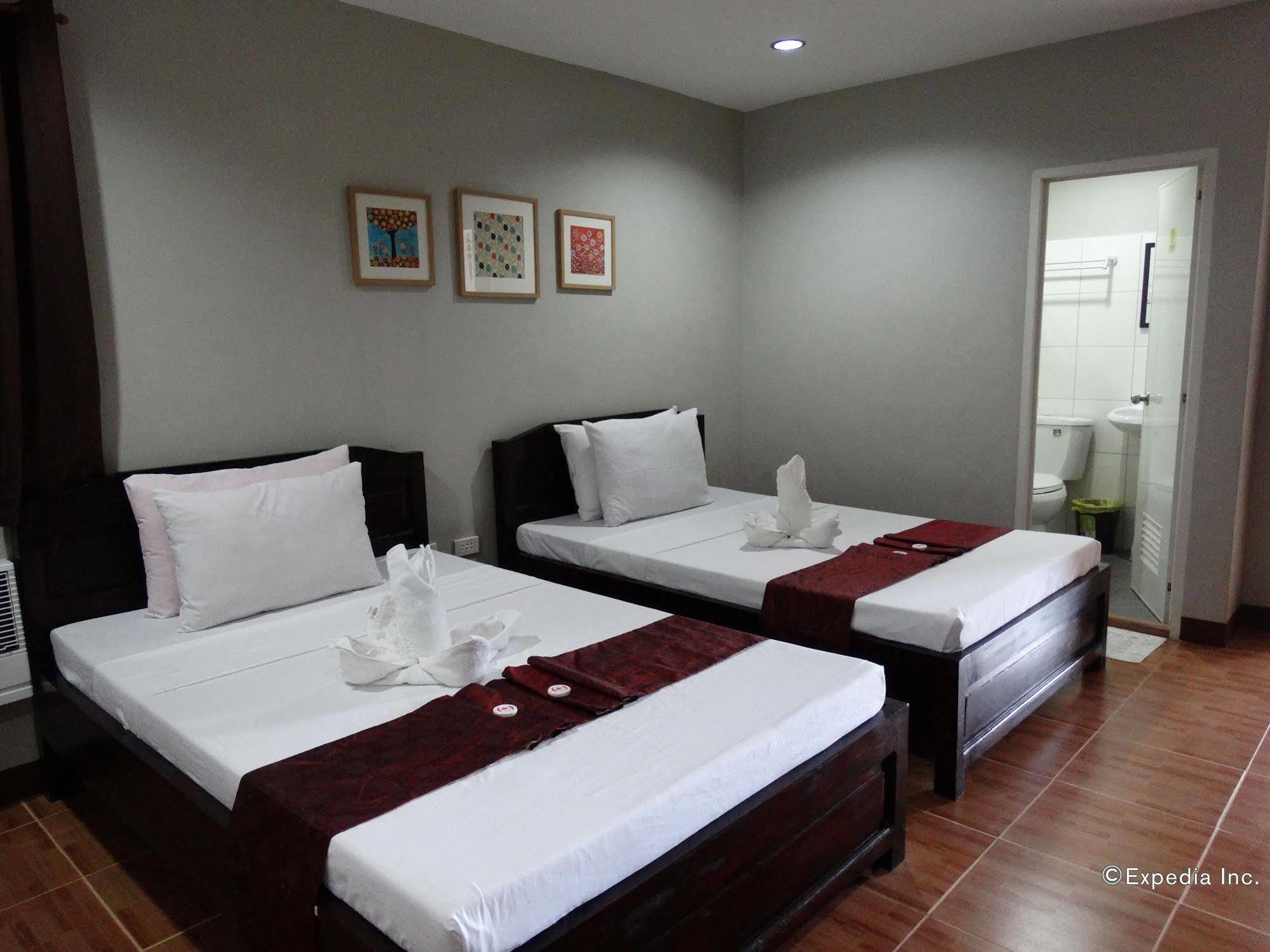 Harbour Gardens Tourist Inn Tagbilaran Extérieur photo