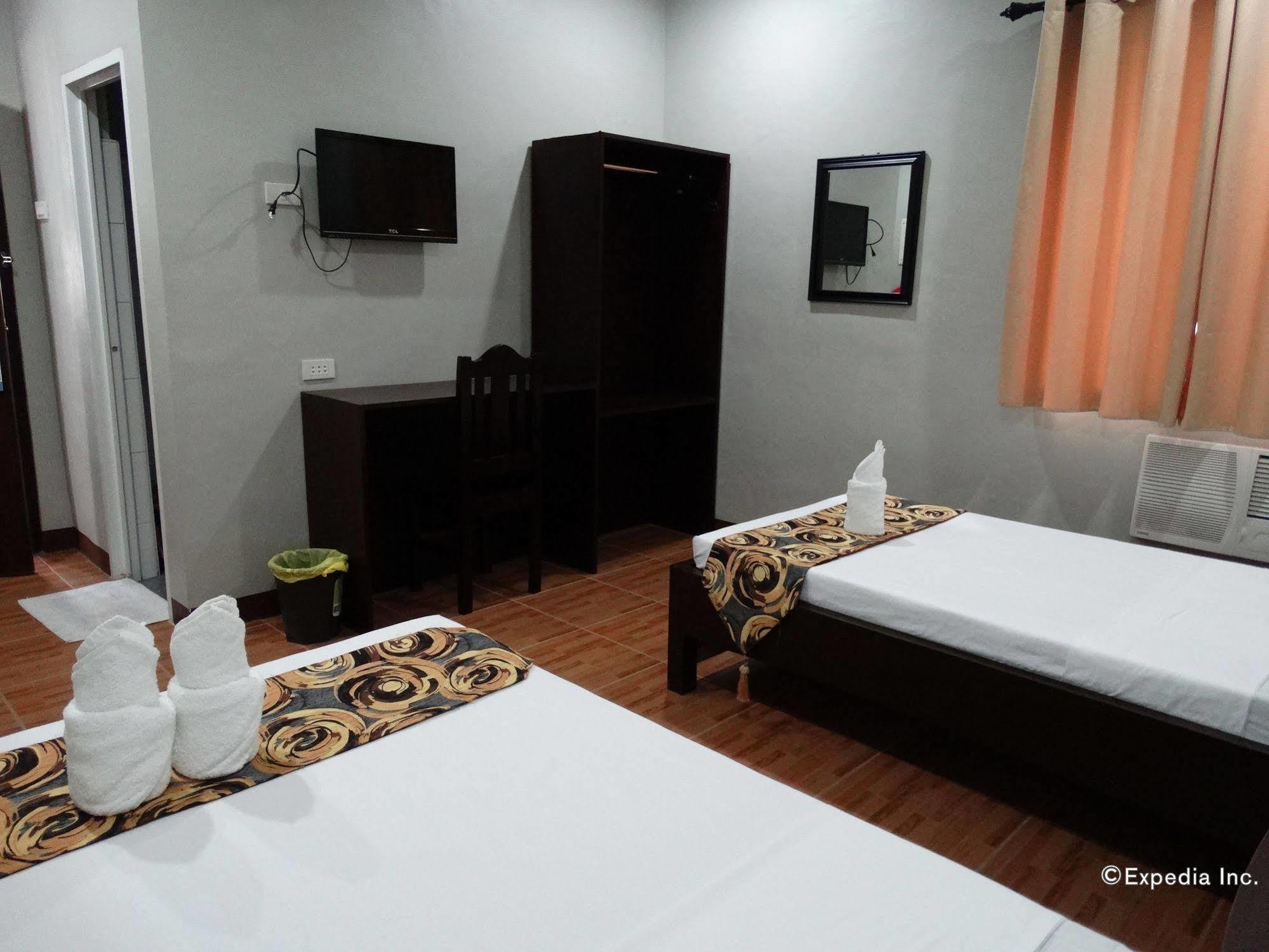 Harbour Gardens Tourist Inn Tagbilaran Extérieur photo