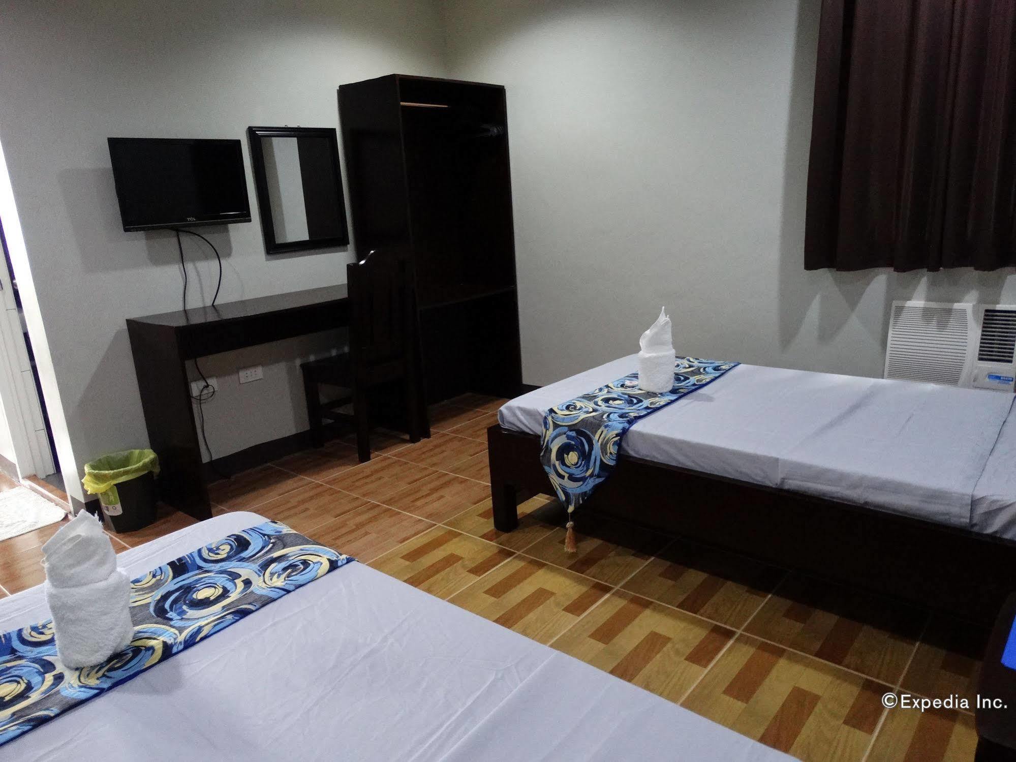 Harbour Gardens Tourist Inn Tagbilaran Extérieur photo
