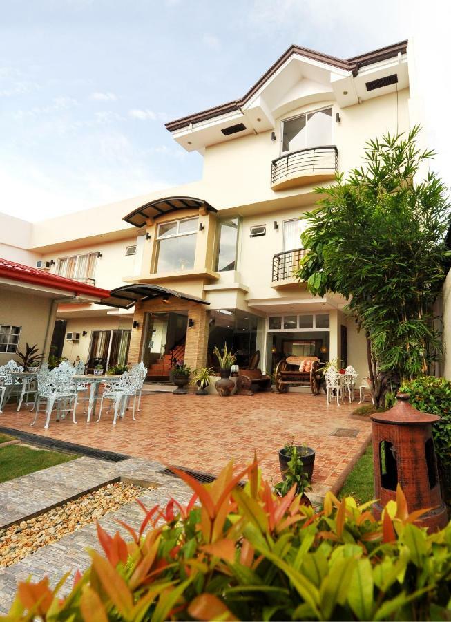 Harbour Gardens Tourist Inn Tagbilaran Extérieur photo